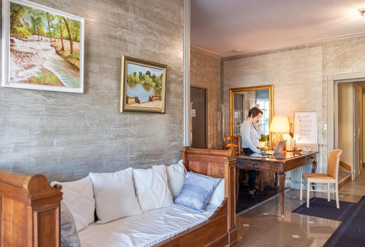Domaine De L'Echassier, The Originals Relais Hotel Châteaubernard Buitenkant foto